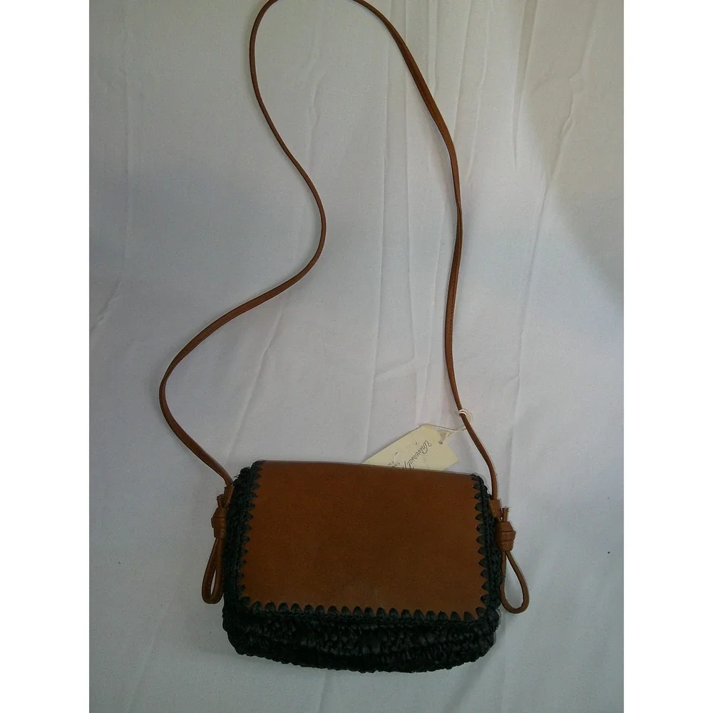 Universal Thread Crossbody‎ Bag Tan Brown Black Straw Woven Purse $25 NWT